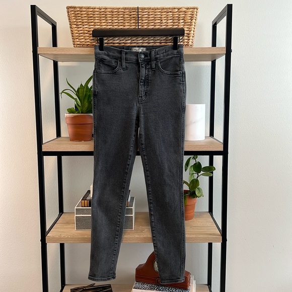 Madewell Denim - Madewell 10" High Rise Skinny Gray Jeans, 27